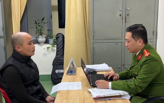 Hai vợ chồng cầm đầu đường dây cho vay với lãi suất 360%/năm