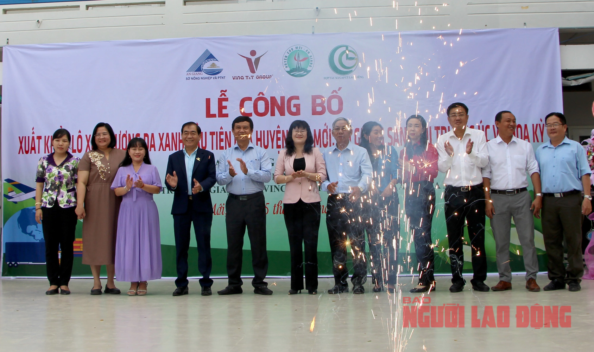 L&ocirc; tr&aacute;i da xanh đầu ti&ecirc;n của Chợ Mới được xuất khẩu sang Mỹ v&agrave; &Uacute;c- Ảnh 1.