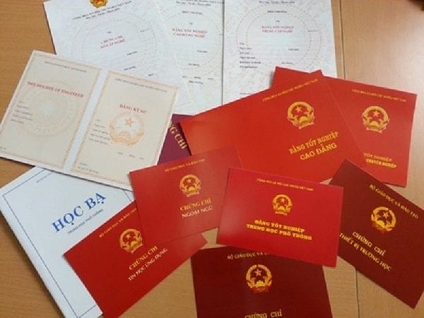 Điều tra vụ 13 giáo viên, viên chức nghi sử dụng chứng chỉ giả- Ảnh 1.