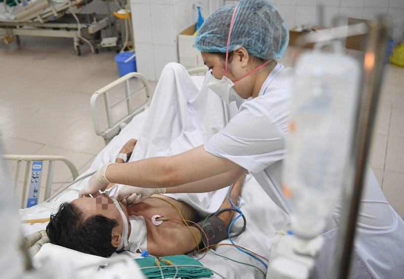 Cũng l&agrave; c&uacute;m m&ugrave;a, v&igrave; sao nhiễm c&uacute;m A nguy hiểm hơn?- Ảnh 2.