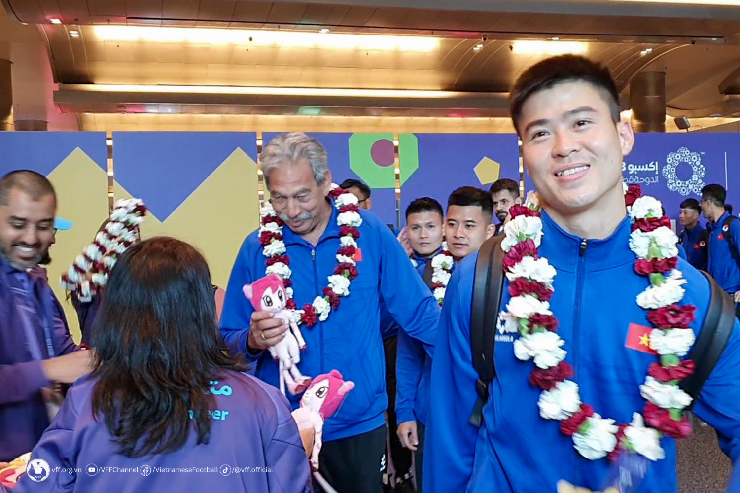 Tuyển Việt Nam đến Qatar, sẵn s&agrave;ng g&acirc;y bất ngờ ở Asian Cup 2023- Ảnh 2.