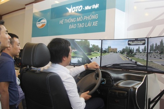 M&ocirc; phỏng t&igrave;nh huống giao th&ocirc;ng trong phần thi l&yacute; thuyết s&aacute;t hạch, cấp giấy ph&eacute;p l&aacute;i xe &ocirc; t&ocirc; đ&atilde; được điều chỉnh