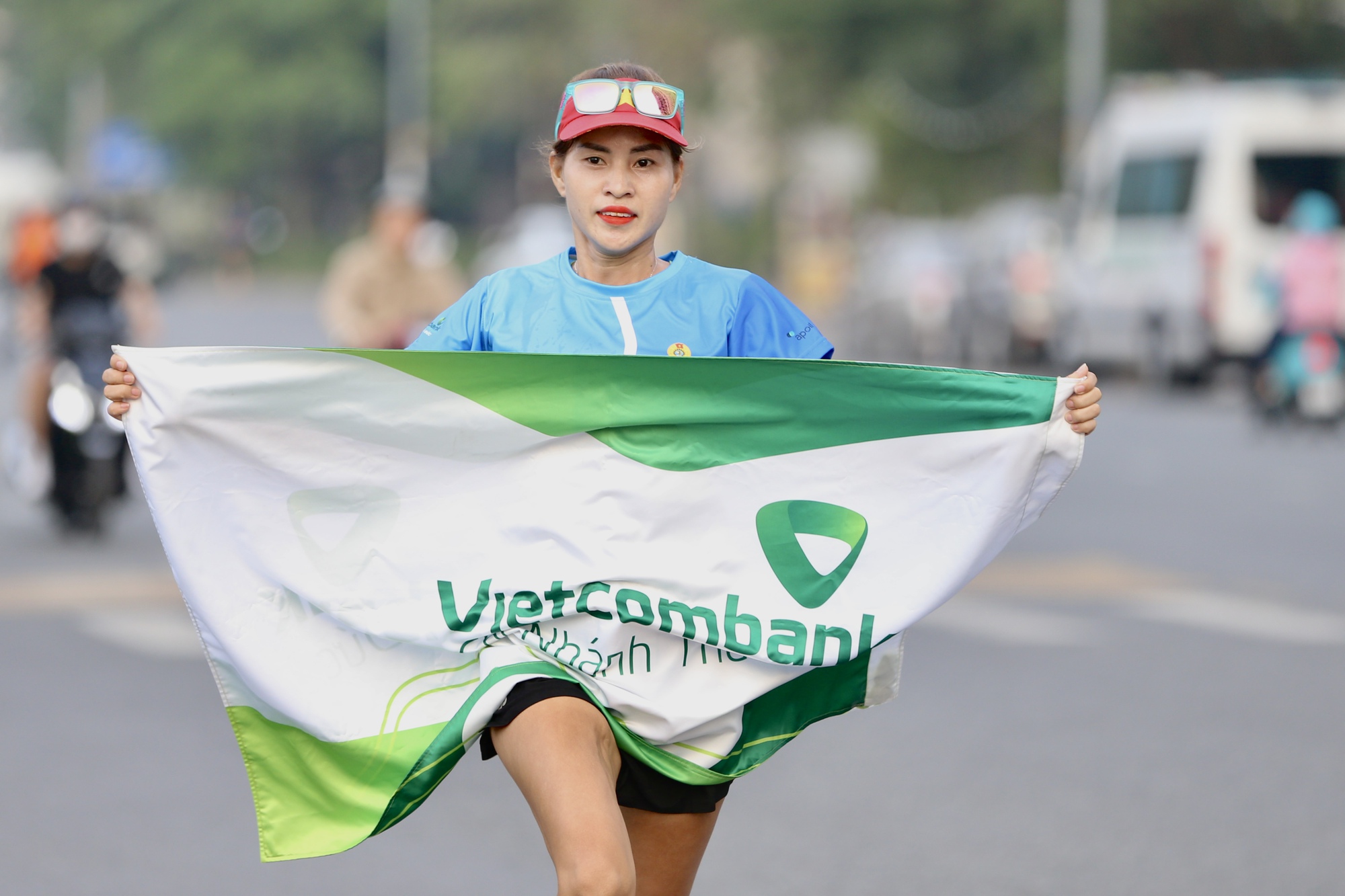&ldquo;Triệu bước ch&acirc;n, một tấm l&ograve;ng&rdquo;: Những khoảnh khắc đ&aacute;ng nhớ- Ảnh 13.