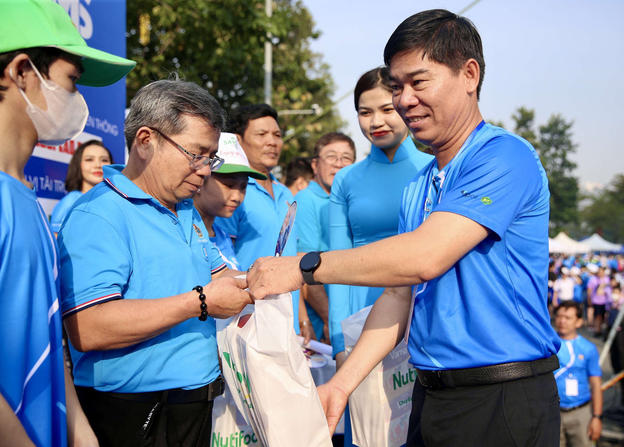 &ldquo;Triệu bước ch&acirc;n, một tấm l&ograve;ng&rdquo;: Những khoảnh khắc đ&aacute;ng nhớ- Ảnh 19.