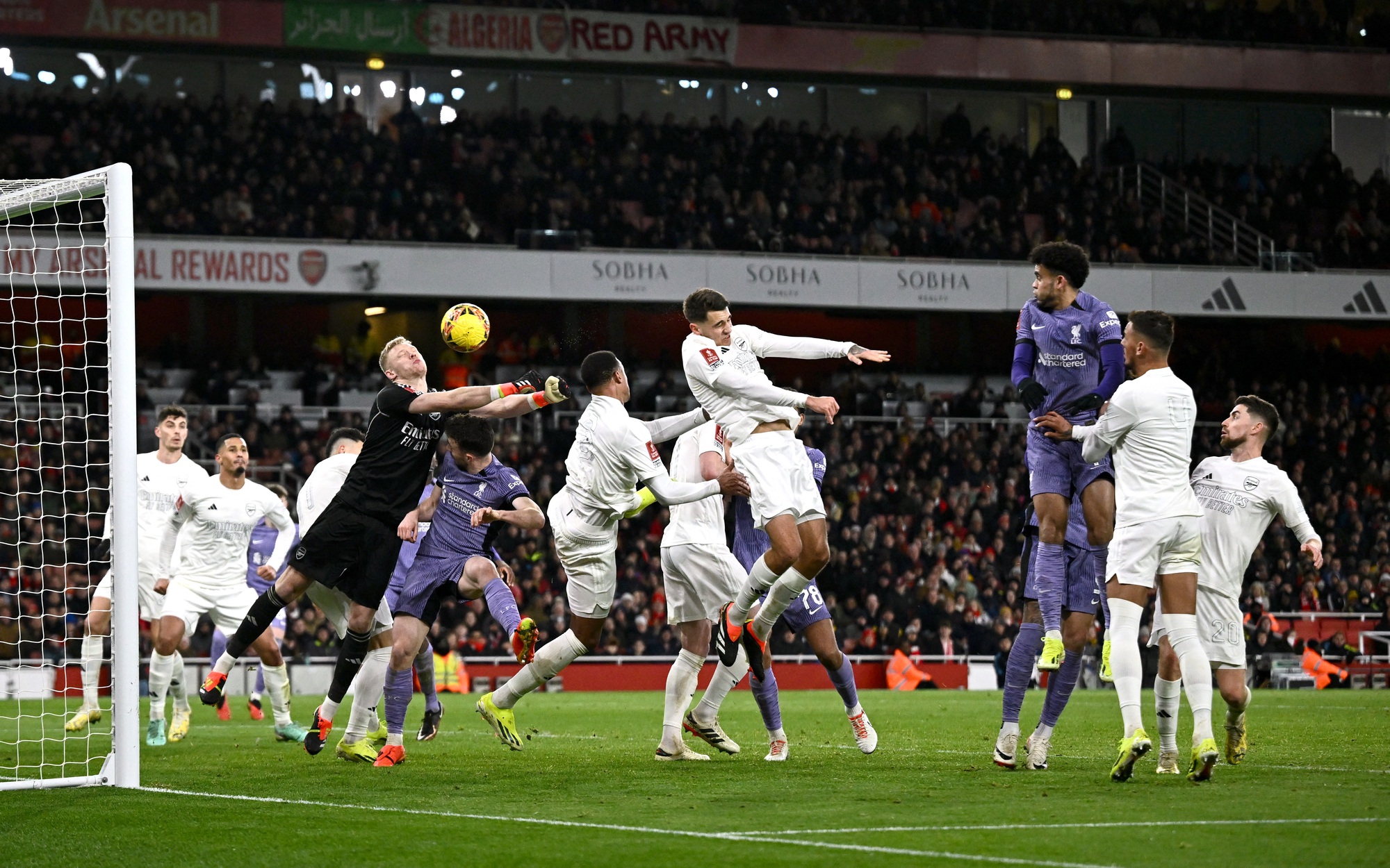 Thua sốc Liverpool, Arsenal dừng bước vòng ba FA Cup- Ảnh 3.