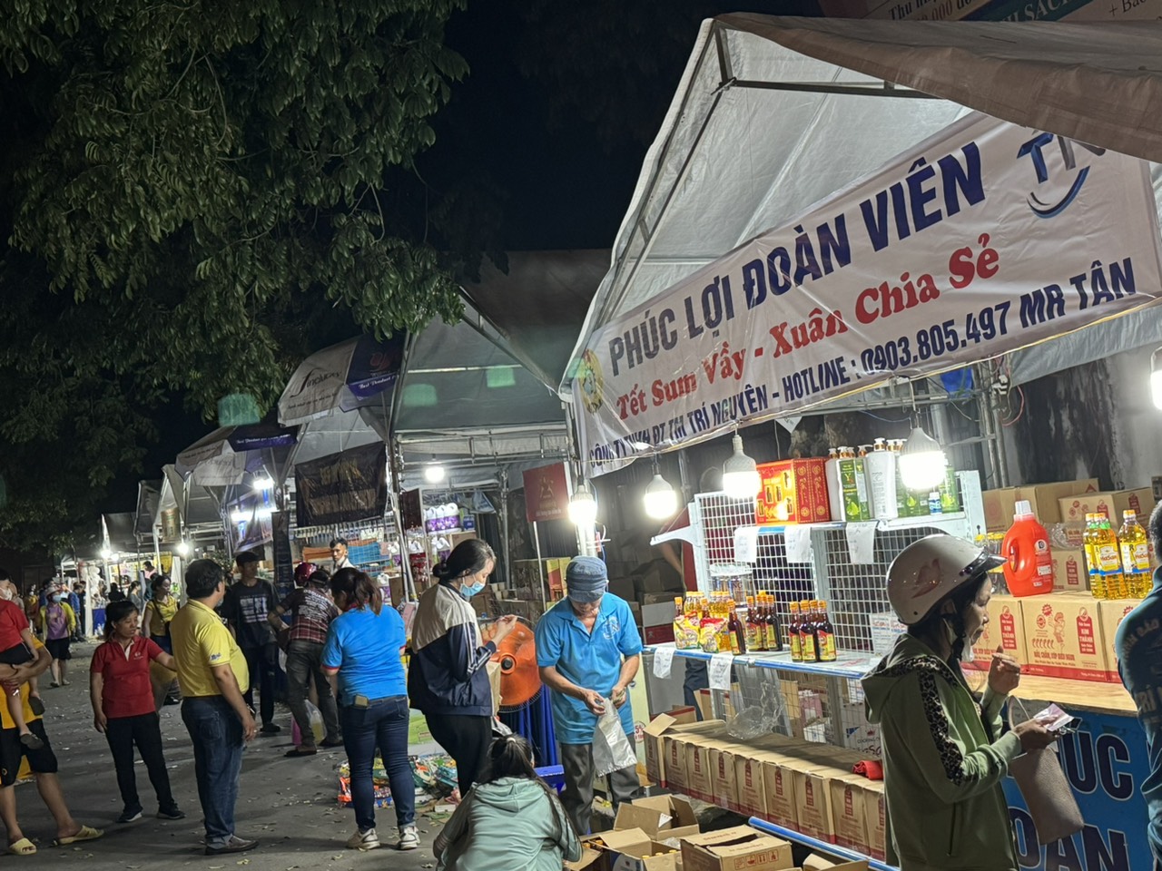 Khởi động các chương trình chăm lo Tết cho người lao động ở Bình Dương- Ảnh 2.