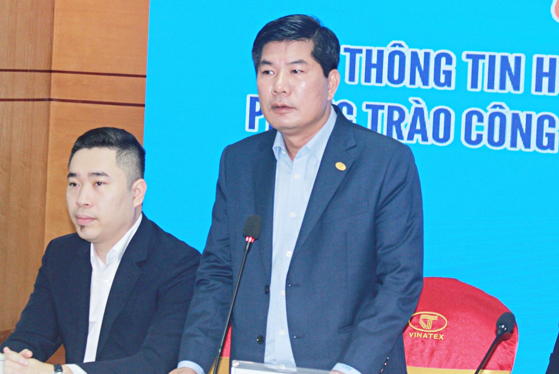 Tiết lộ mức thưởng Tết 2024 của người lao động doanh nghiệp dệt may- Ảnh 1.