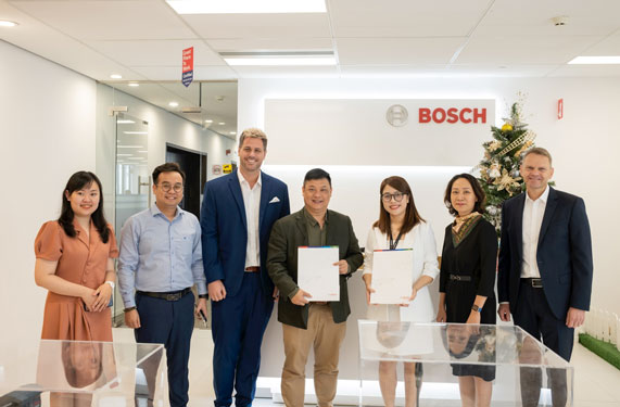 Bosch Việt Nam v&agrave; Viện Đ&agrave;o tạo quốc tế ISB hợp t&aacute;c đ&agrave;o tạo t&agrave;i năng v&agrave; ươm mầm nh&acirc;n sự xuất sắc