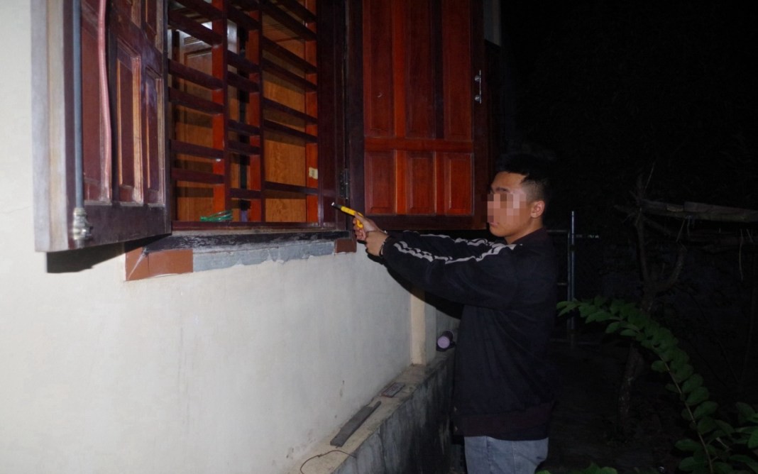 Nghịch tử trộm tiền mẹ ruột, dựng hiện trường giả đòi "qua mặt" công an