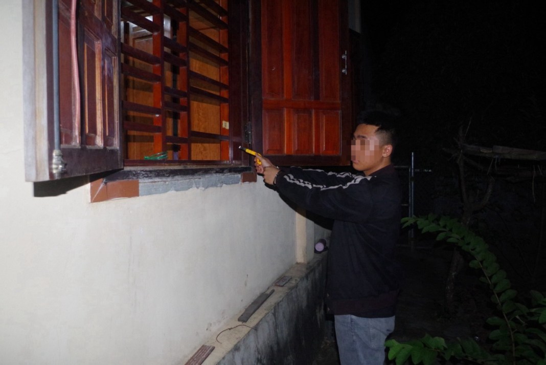 Nghịch tử trộm tiền mẹ ruột, dựng hiện trường giả đòi "qua mặt" công an- Ảnh 1.