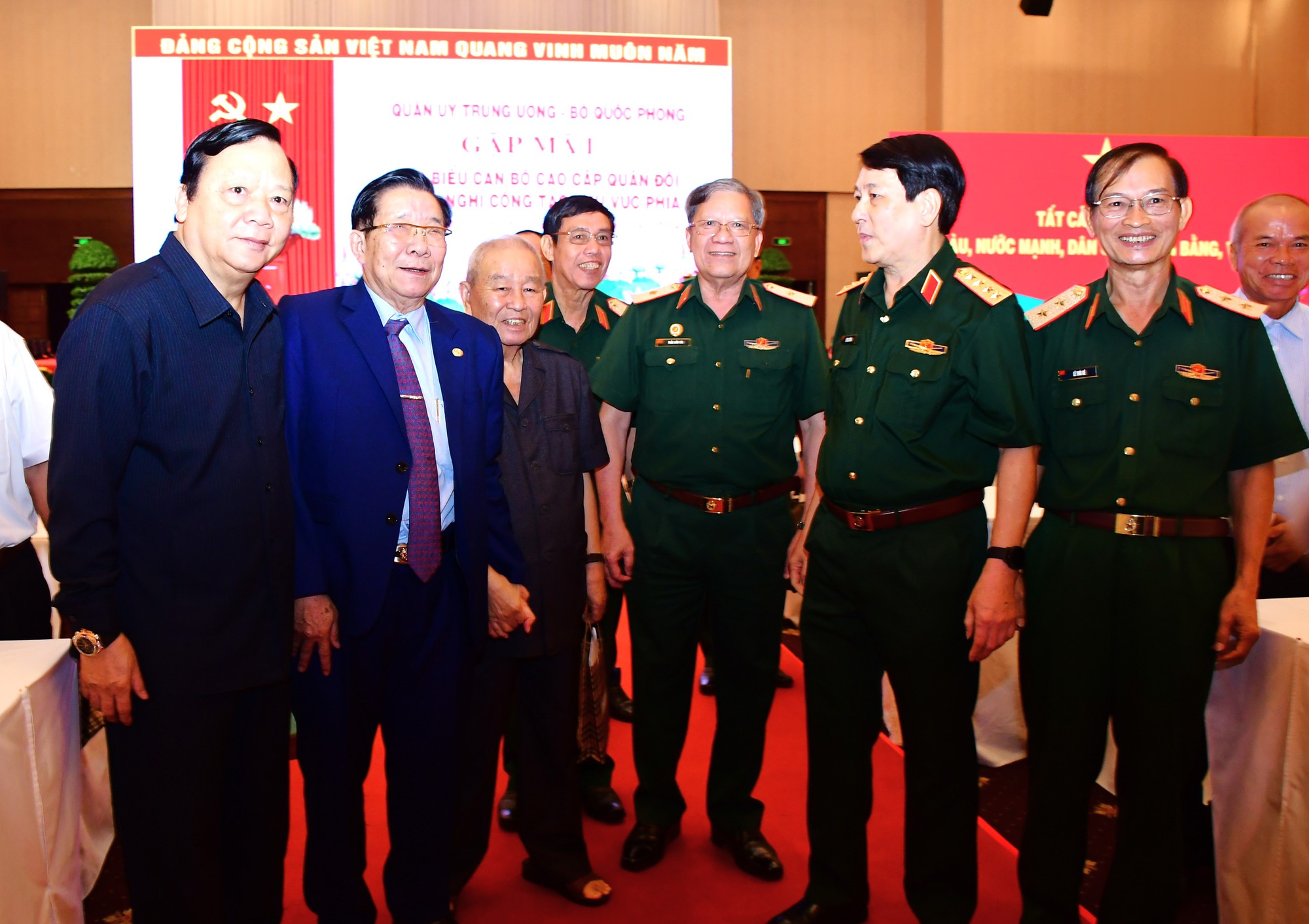 Quân ủy Trung ương - Bộ Quốc phòng gặp mặt đại biểu cán bộ cao cấp Quân đội nghỉ hưu- Ảnh 2.