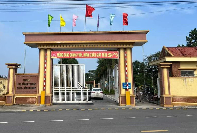 Một gi&aacute;o vi&ecirc;n dạy l&aacute;i xe ở Quảng B&igrave;nh vi phạm nồng đồ cồn bị phạt 35 triệu đồng- Ảnh 1.