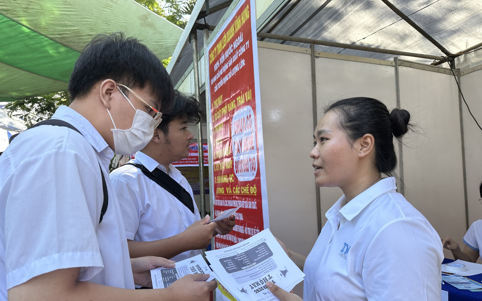Ứng viên thất nghiệp có bị “lép vế” trong mắt nhà tuyển dụng?