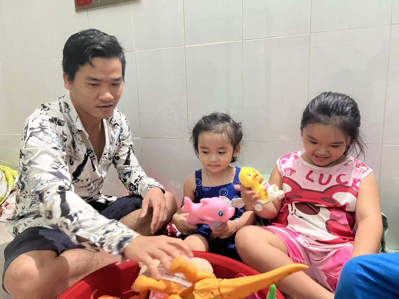 Chủ trọ ở B&igrave;nh Dương thơm thảo giảm tiền ph&ograve;ng cho c&ocirc;ng nh&acirc;n- Ảnh 3.