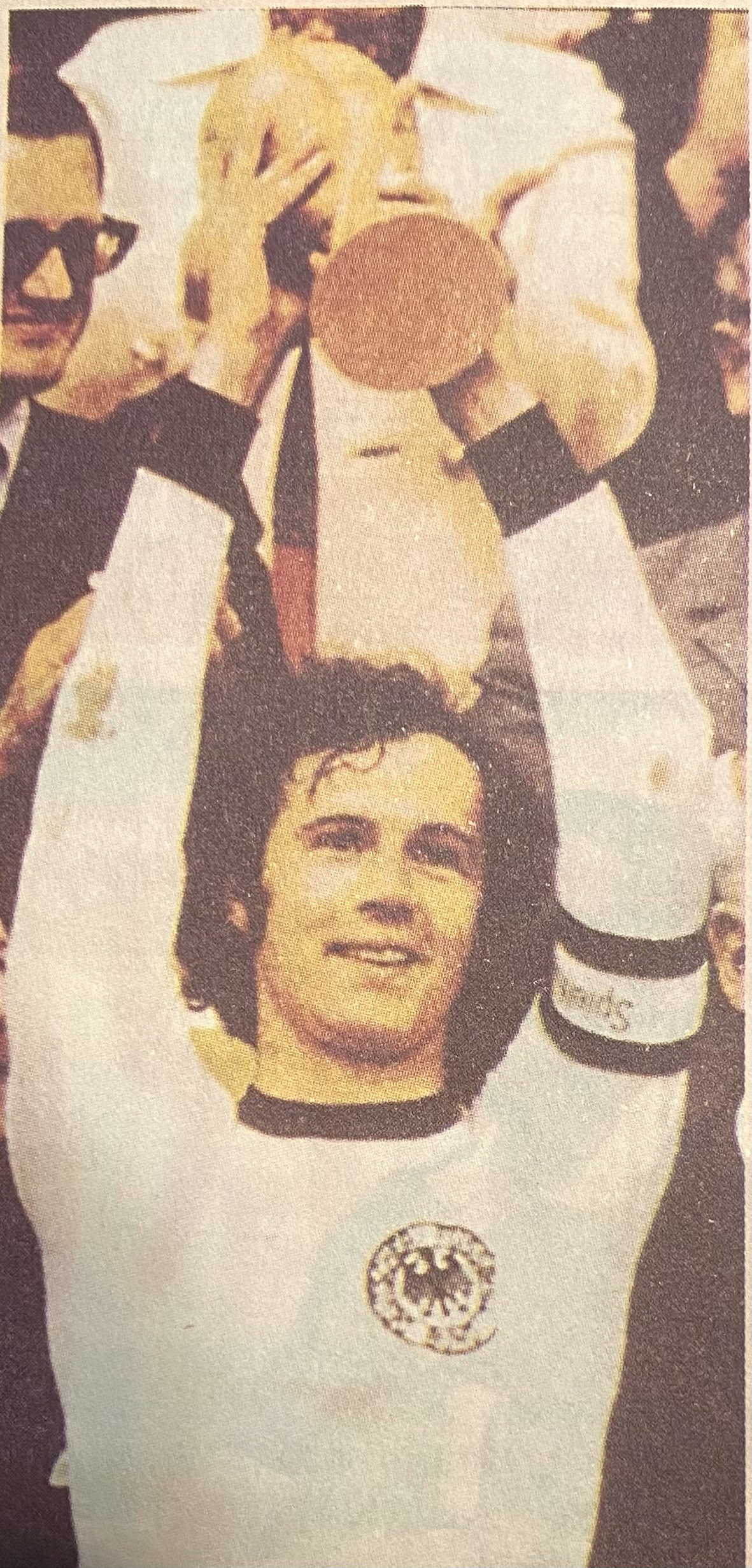 Những c&acirc;u chuyện về &ldquo;Ho&agrave;ng Đế&rdquo; Franz Beckenbauer- Ảnh 3.