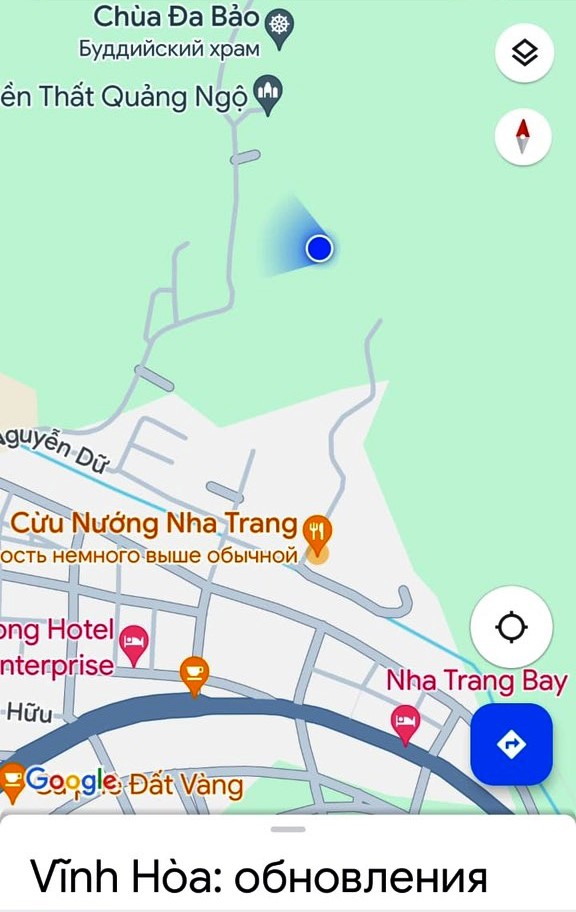 Khách Nga phản ánh vật giống bom trên núi ở Nha Trang- Ảnh 3.