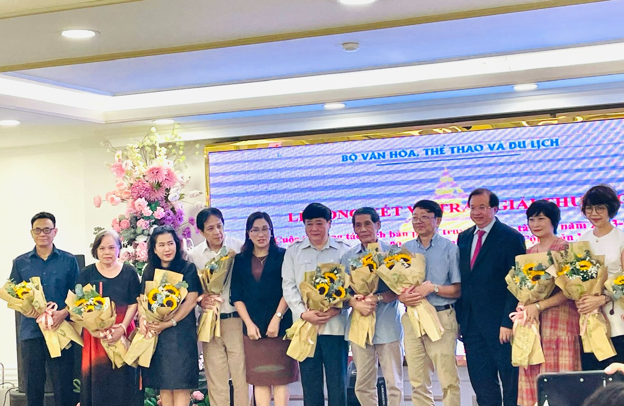 Trao giải cuộc thi sáng tác kịch bản phim truyện, phim tài liệu- Ảnh 1.