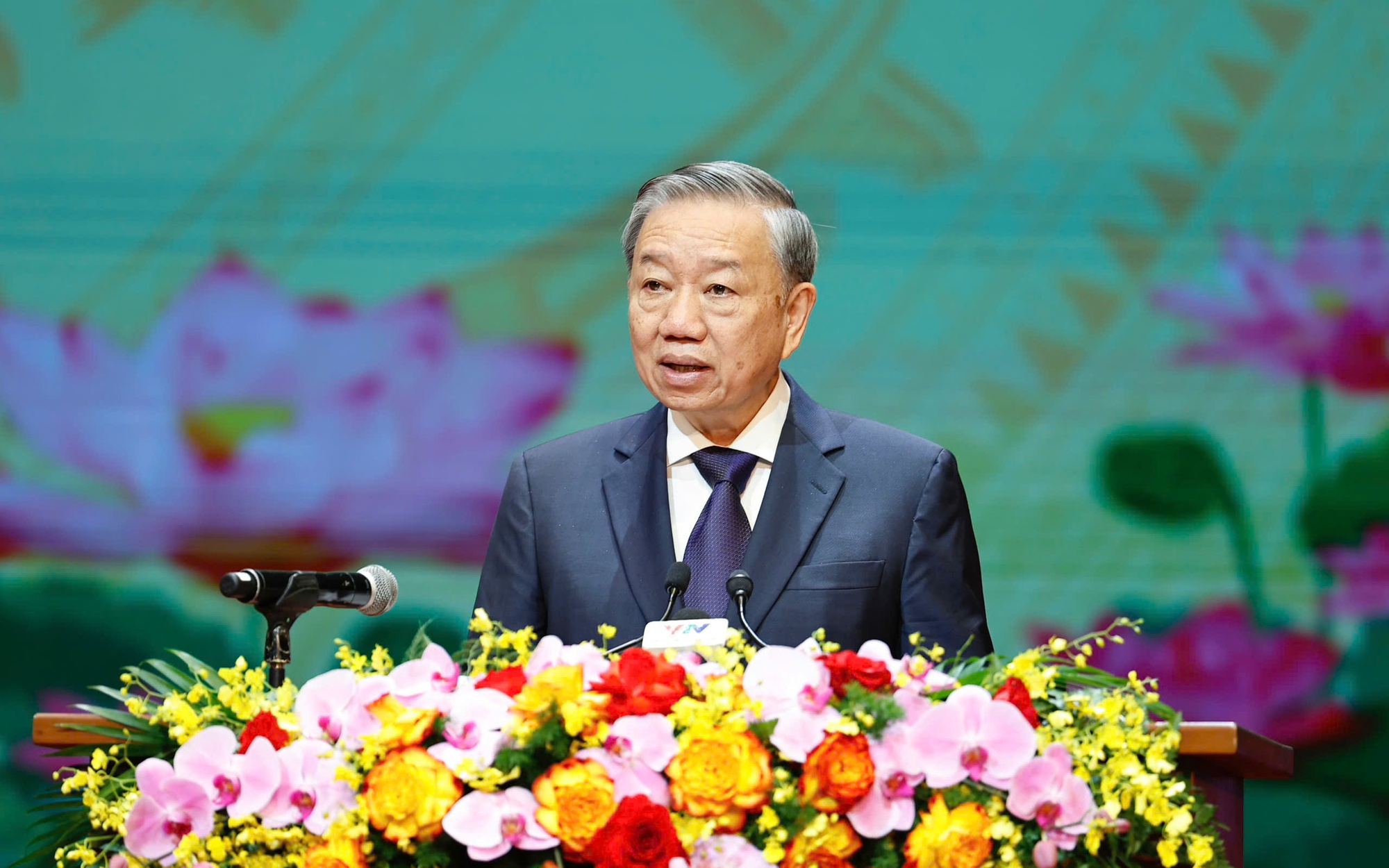 Tổng Bí thư, Chủ tịch nước: Phát triển Thủ đô Hà Nội "Văn hiến - Văn minh - Hiện đại"
