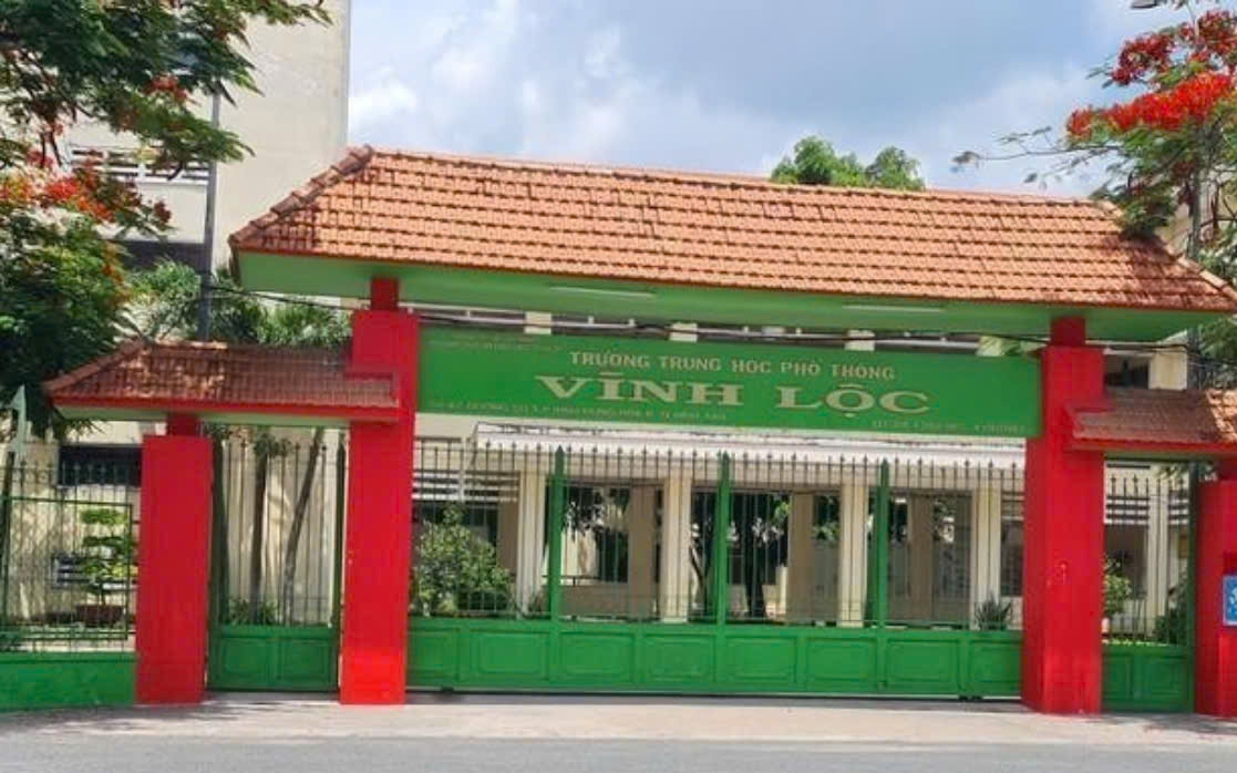 TP HCM yêu cầu thu hồi quyết định kỷ luật một hiệu trưởng