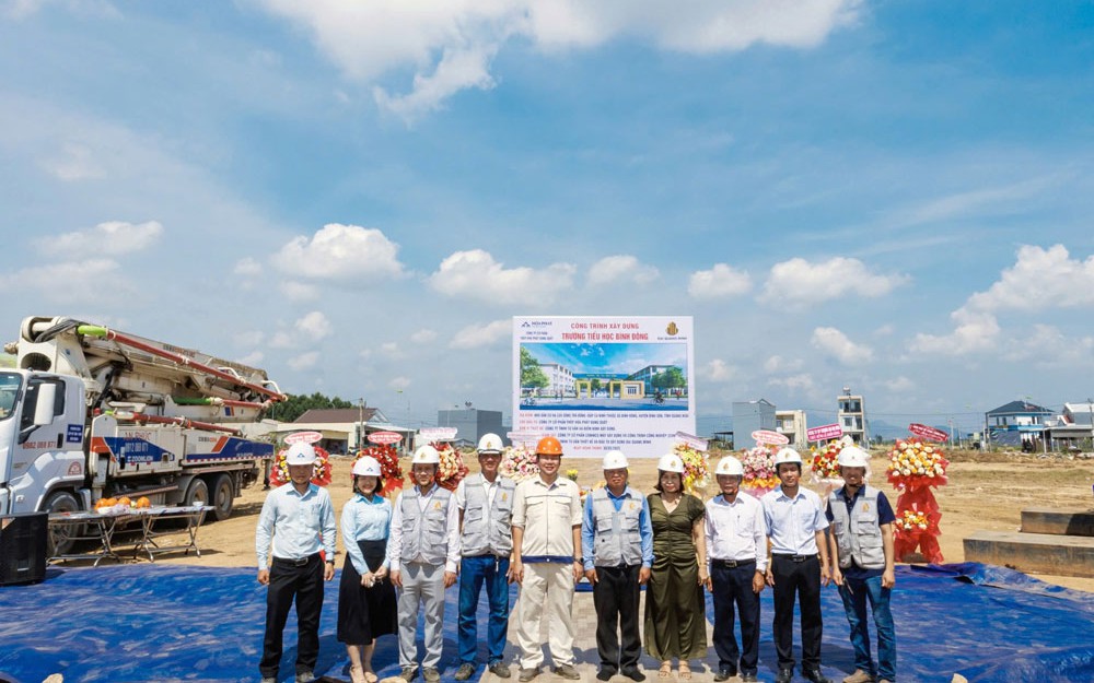 Hòa chung với sự phát triển của địa phương