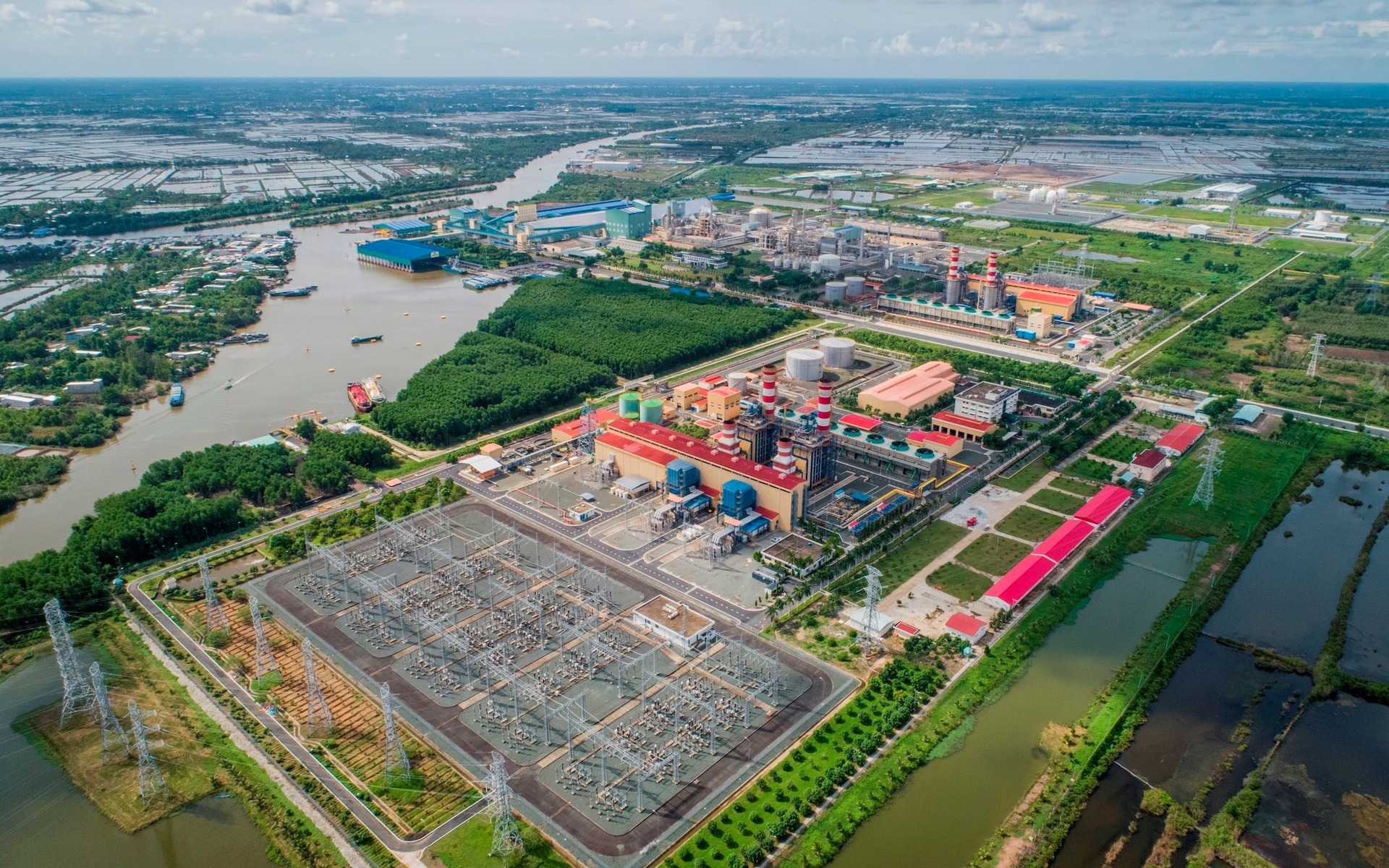 Thủ tướng yêu cầu kiểm điểm việc chậm ban hành văn bản quy định chi tiết Luật Đất đai