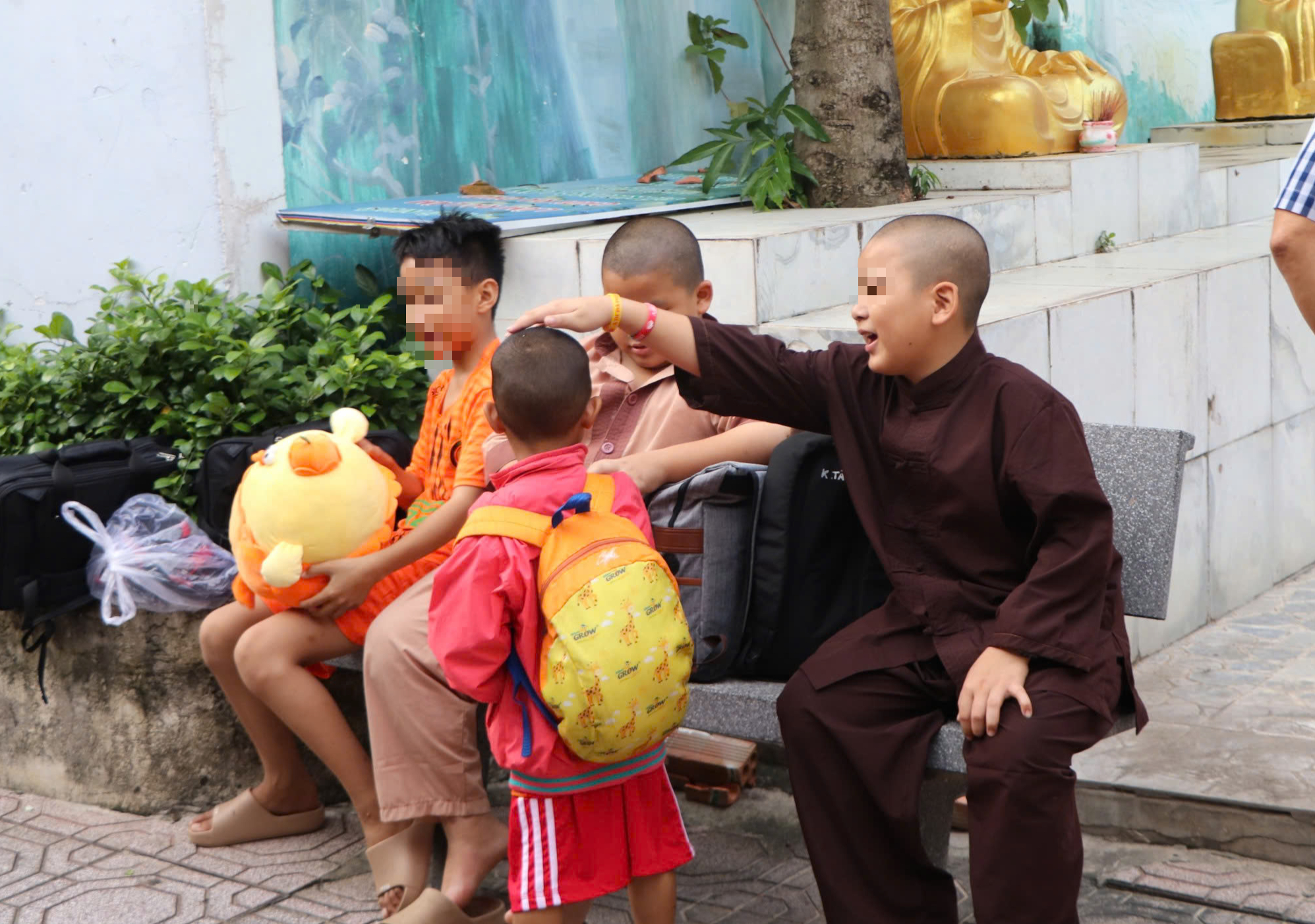 B&agrave; Rịa - Vũng T&agrave;u tiếp nhận 37 trẻ ở tu viện Minh Đạo v&agrave; tịnh x&aacute; Ngọc L&acirc;m- Ảnh 2.