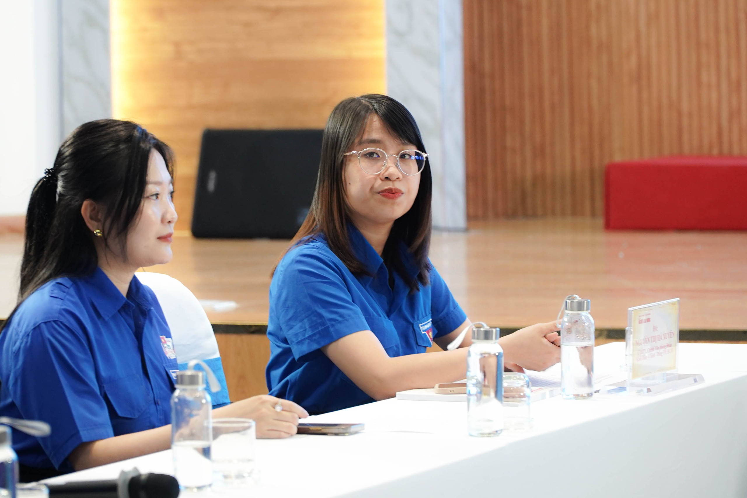 Đảng uỷ, Ban Bi&ecirc;n tập B&aacute;o Người Lao Động lắng nghe, chia sẻ với thanh ni&ecirc;n- Ảnh 4.