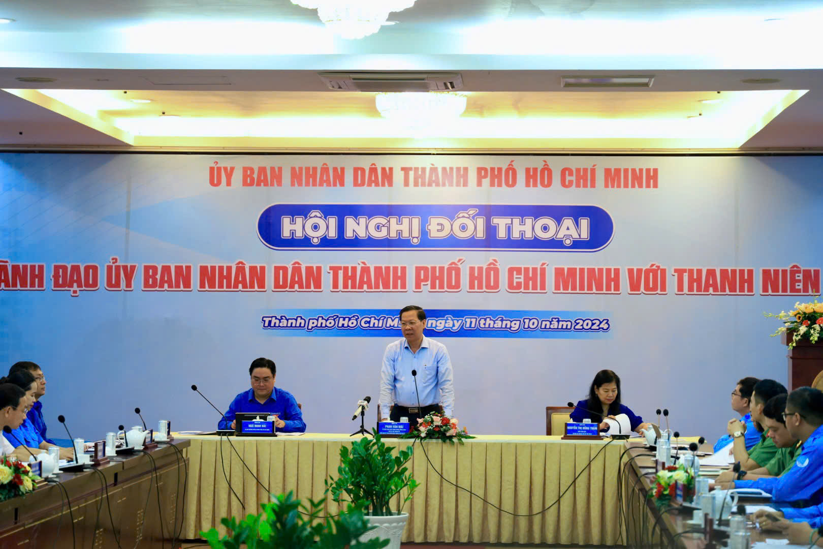 TP HCM: Cuối năm 2025 giải quyết 70% thủ tục h&agrave;nh ch&iacute;nh tr&ecirc;n nền tảng số- Ảnh 1.