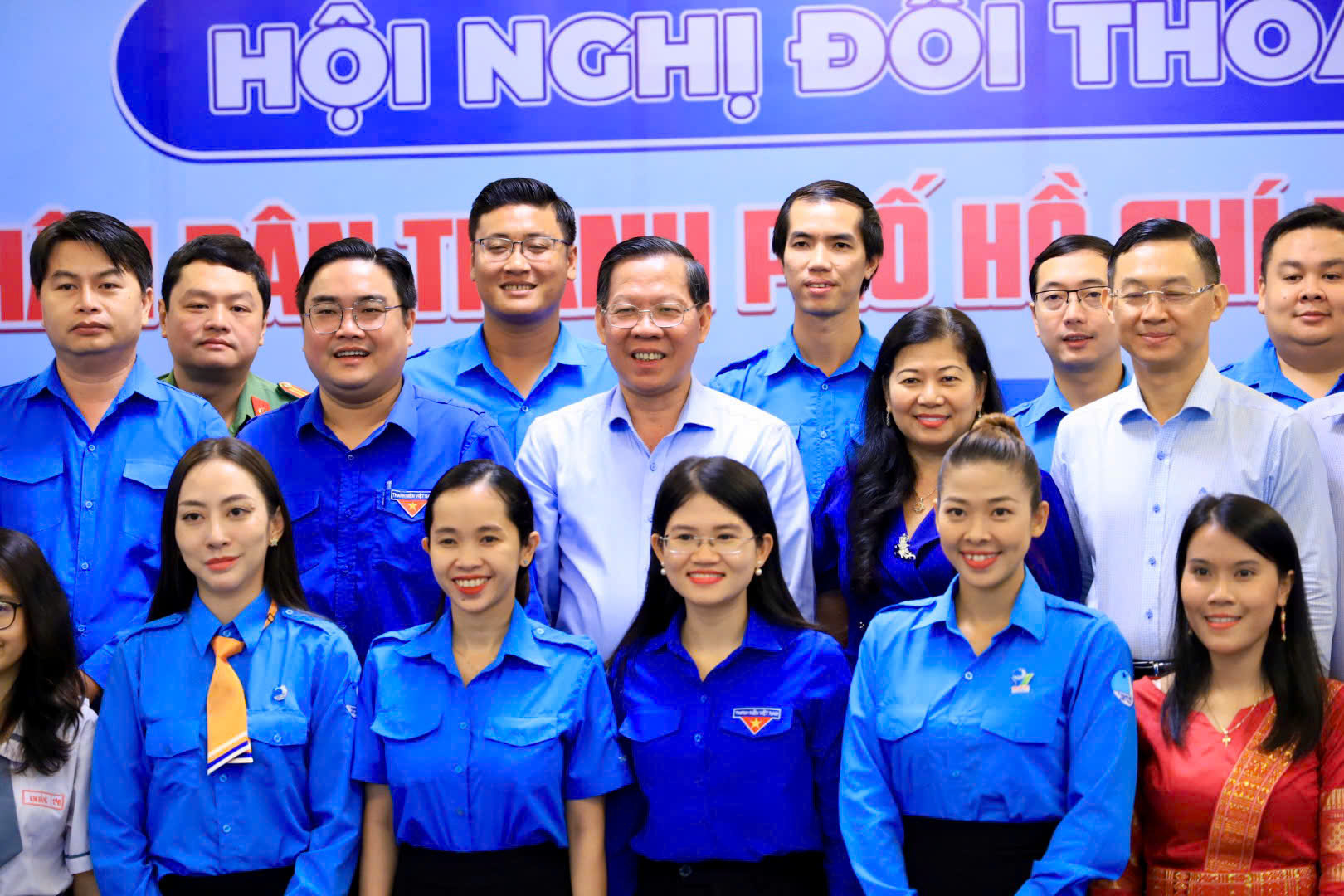 TP HCM: Cuối năm 2025 giải quyết 70% thủ tục h&agrave;nh ch&iacute;nh tr&ecirc;n nền tảng số- Ảnh 4.