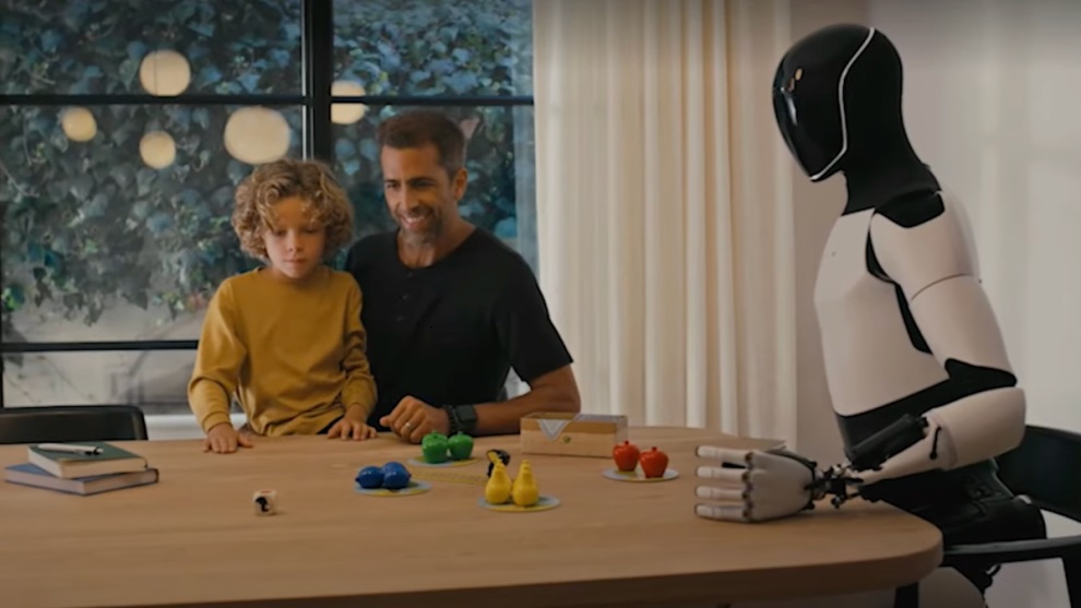 Lộ diện robot hình người giúp trông trẻ, làm việc nhà của Elon Musk- Ảnh 1.