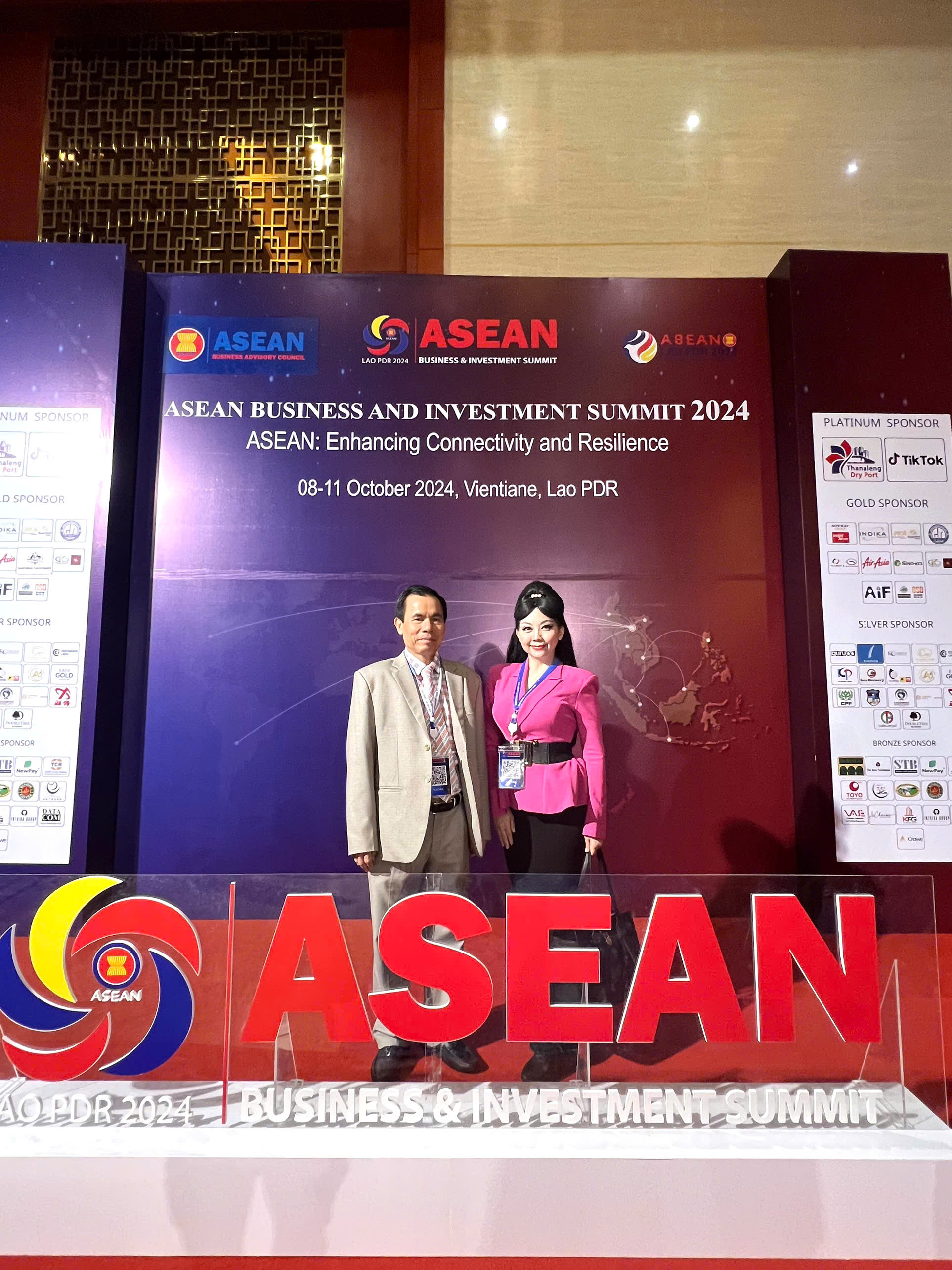 Tiến sĩ Quỳnh Paris được trao danh hiệu Doanh nh&acirc;n ti&ecirc;u biểu Asean- Ảnh 3.