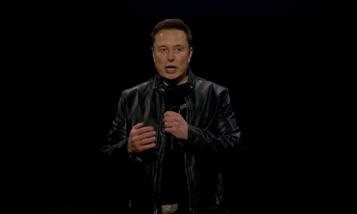 Tỉ ph&uacute; Elon Musk ra mắt xe tự l&aacute;i "độc lạ" kh&ocirc;ng v&ocirc; lăng, ch&acirc;n ga với gi&aacute; 744 triệu đồng- Ảnh 2.