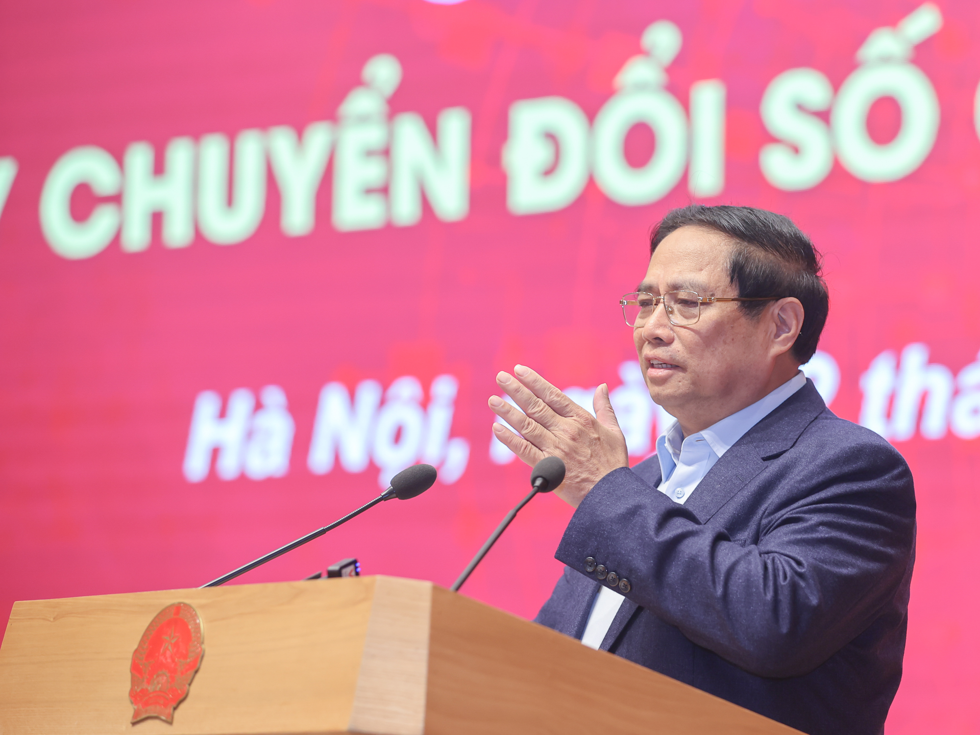 Thủ tướng: Chuyển đổi số phải nói thật, làm thật, để người dân thụ hưởng thật- Ảnh 1.