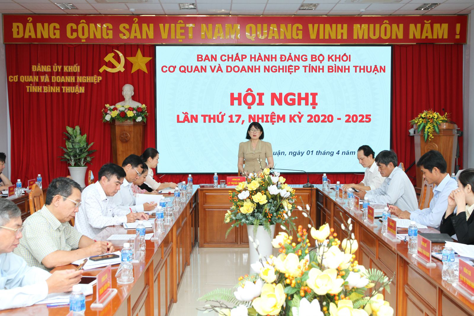 Gắn kết &yacute; Đảng - l&ograve;ng d&acirc;n nhờ d&acirc;n vận kh&eacute;o- Ảnh 1.