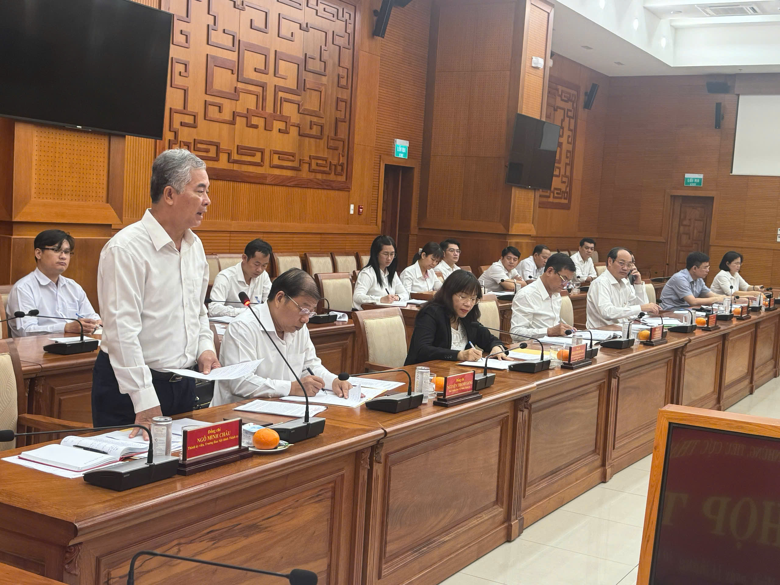 Nhiều nội dung đ&aacute;ng ch&uacute; &yacute; tại phi&ecirc;n họp Ban Chỉ đạo ph&ograve;ng, chống tham nhũng, ti&ecirc;u cực TP HCM- Ảnh 3.