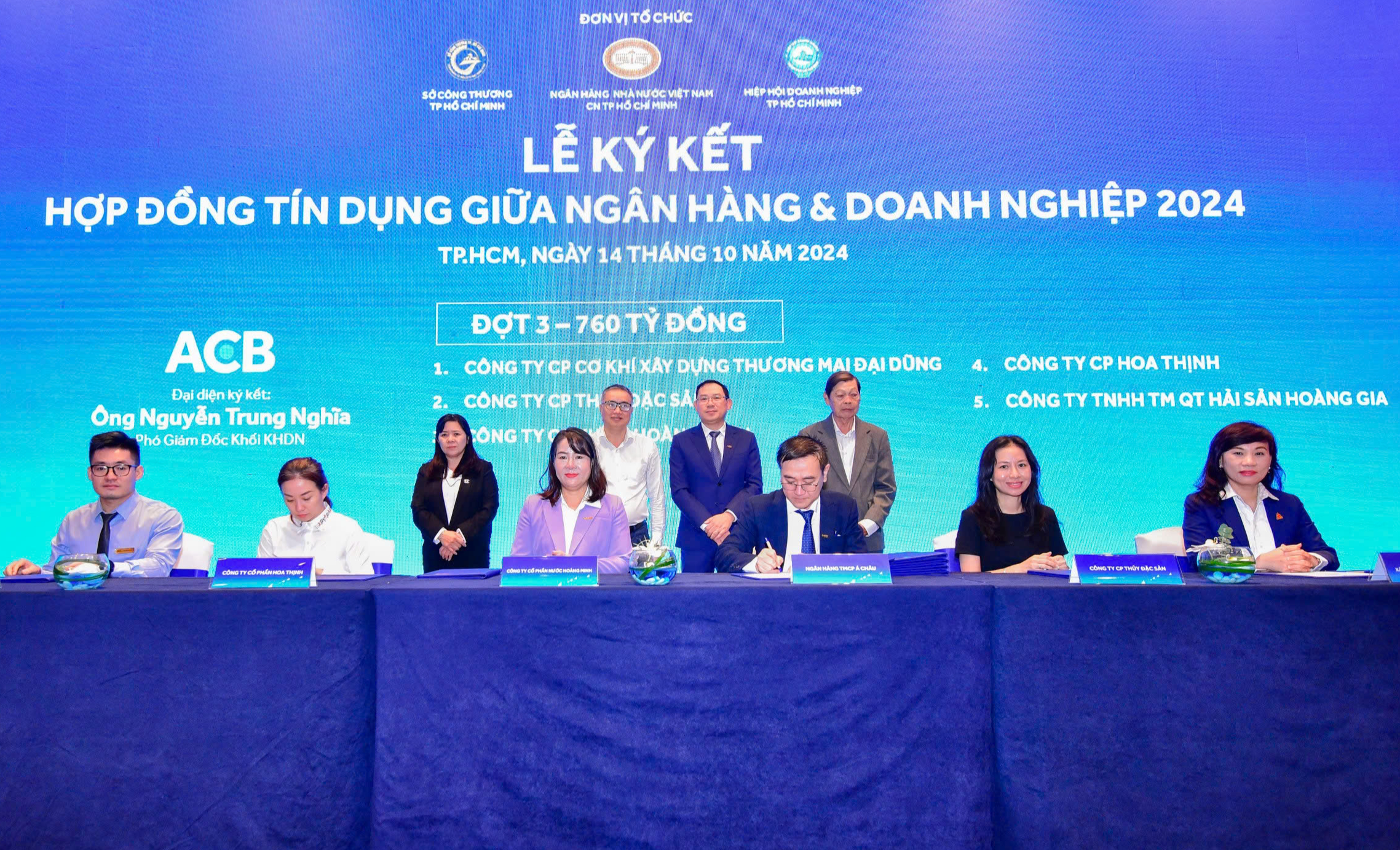 L&atilde;i suất thấp chờ kh&aacute;ch vay- Ảnh 1.