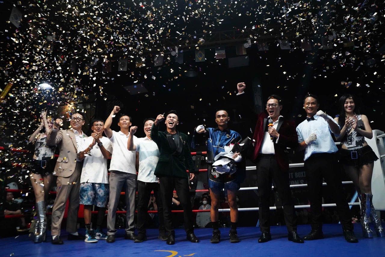 "Jang Dong Gun Việt Nam" Trương Minh Cường lấn s&acirc;n s&agrave;n đấu boxing- Ảnh 3.