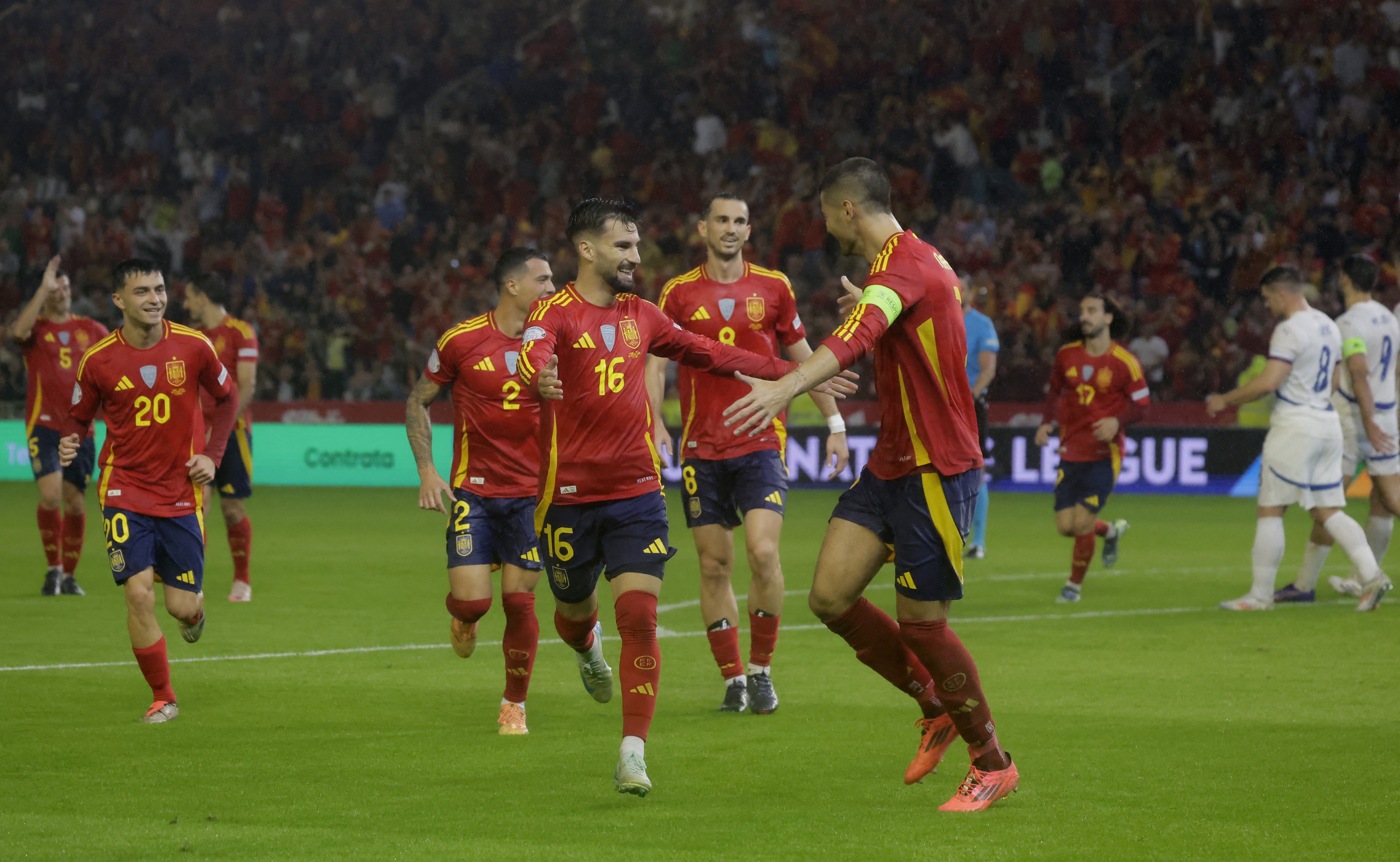 T&acirc;y Ban Nha b&ugrave;ng nổ, chiếm ng&ocirc;i đầu v&ograve;ng bảng Nations League- Ảnh 6.