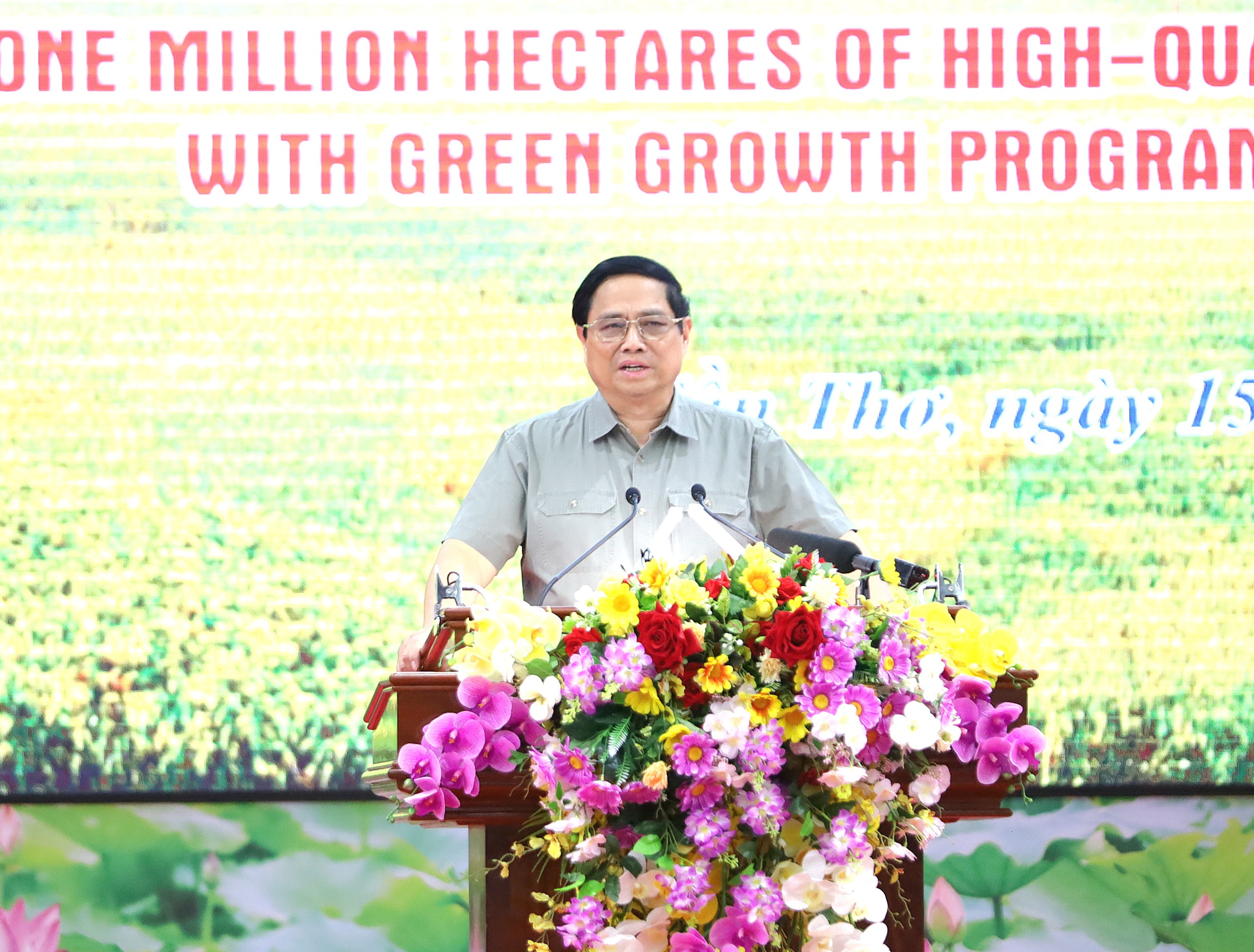 Thủ tướng Phạm Minh Ch&iacute;nh: Phải 