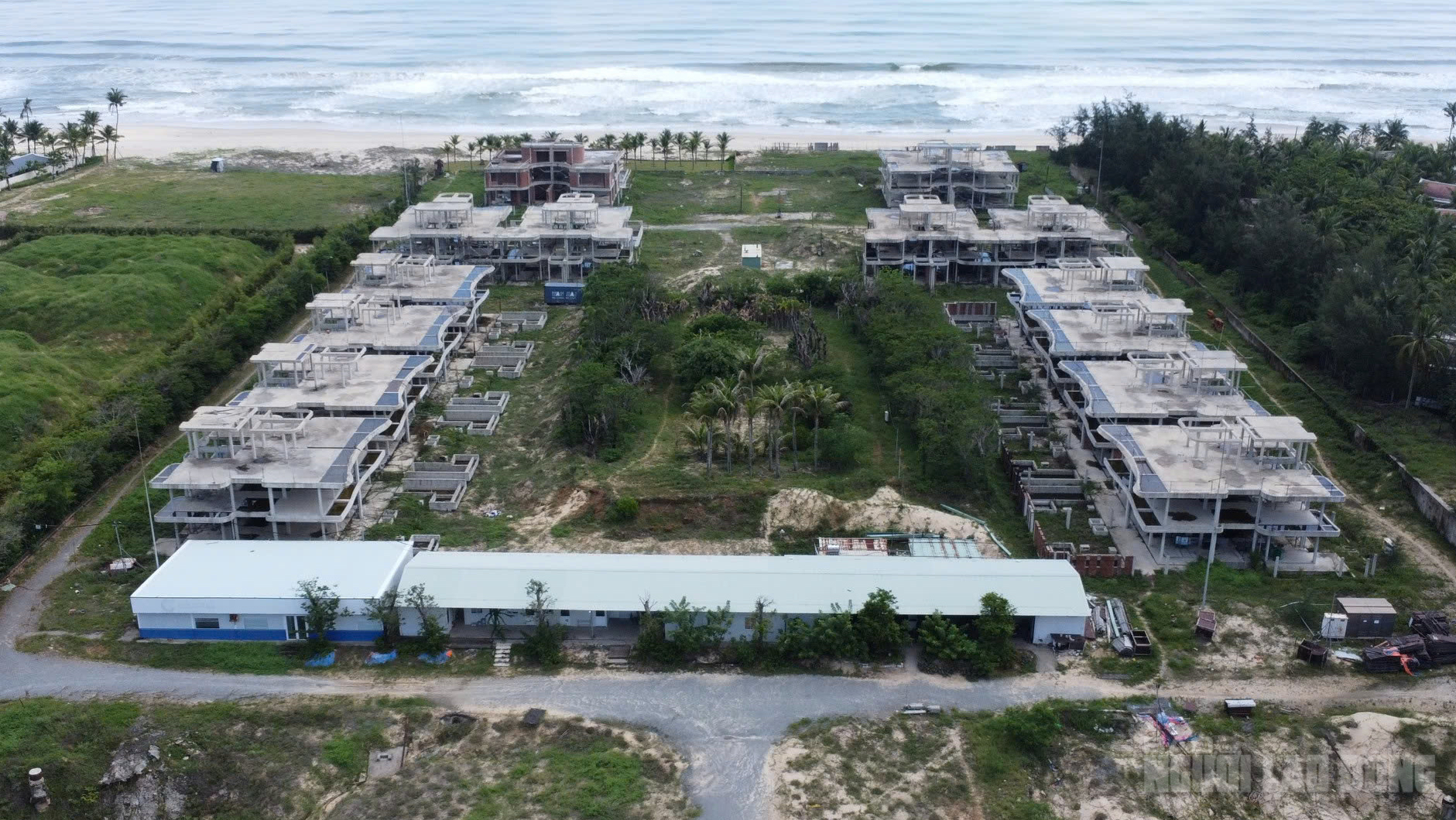 Dự &aacute;n trăm tỉ bỏ hoang tr&ecirc;n "đất v&agrave;ng" ven biển Đ&agrave; Nẵng- Ảnh 1.