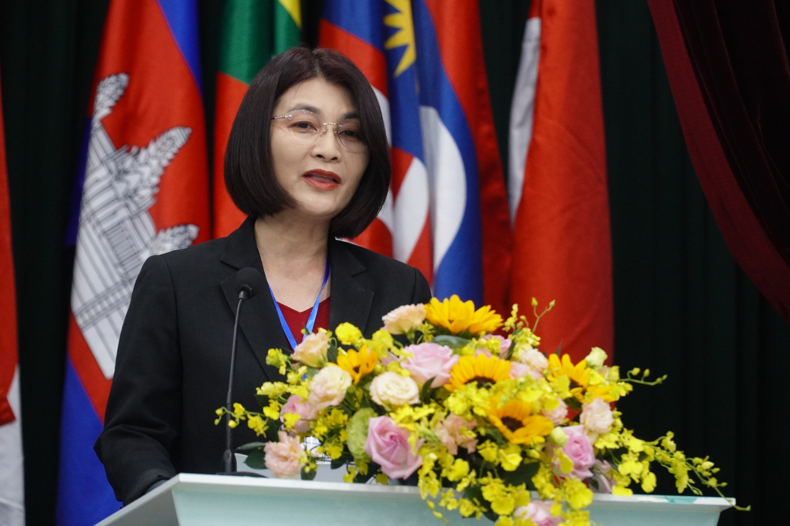 Hơn 80 đại biểu nhiều nước t&igrave;m giải ph&aacute;p cải tiến quản l&yacute; gi&aacute;o dục đại học- Ảnh 1.