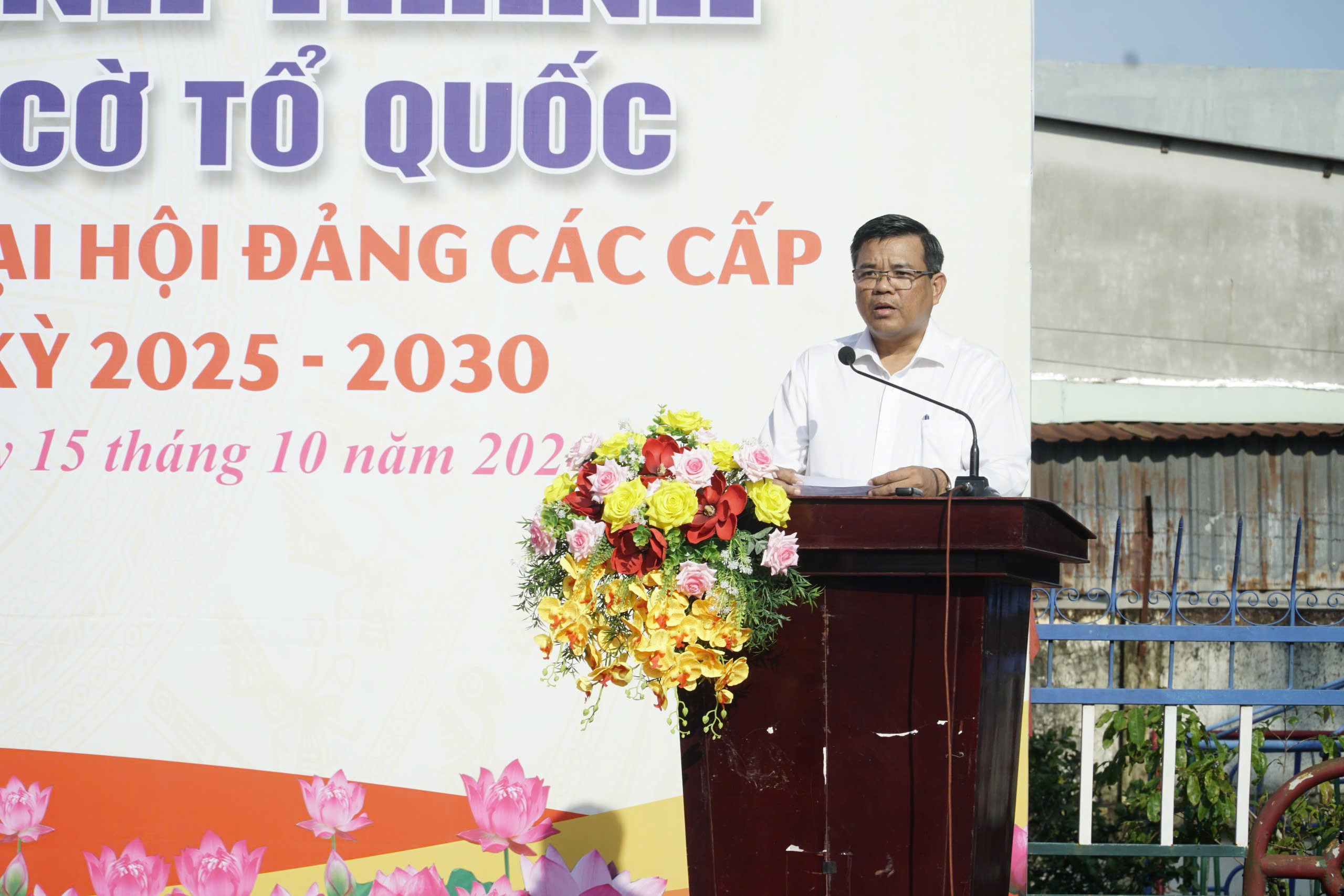 Kh&aacute;nh th&agrave;nh &ldquo;Đường cờ Tổ quốc&rdquo; tại quận C&aacute;i Răng, TP Cần Thơ- Ảnh 3.