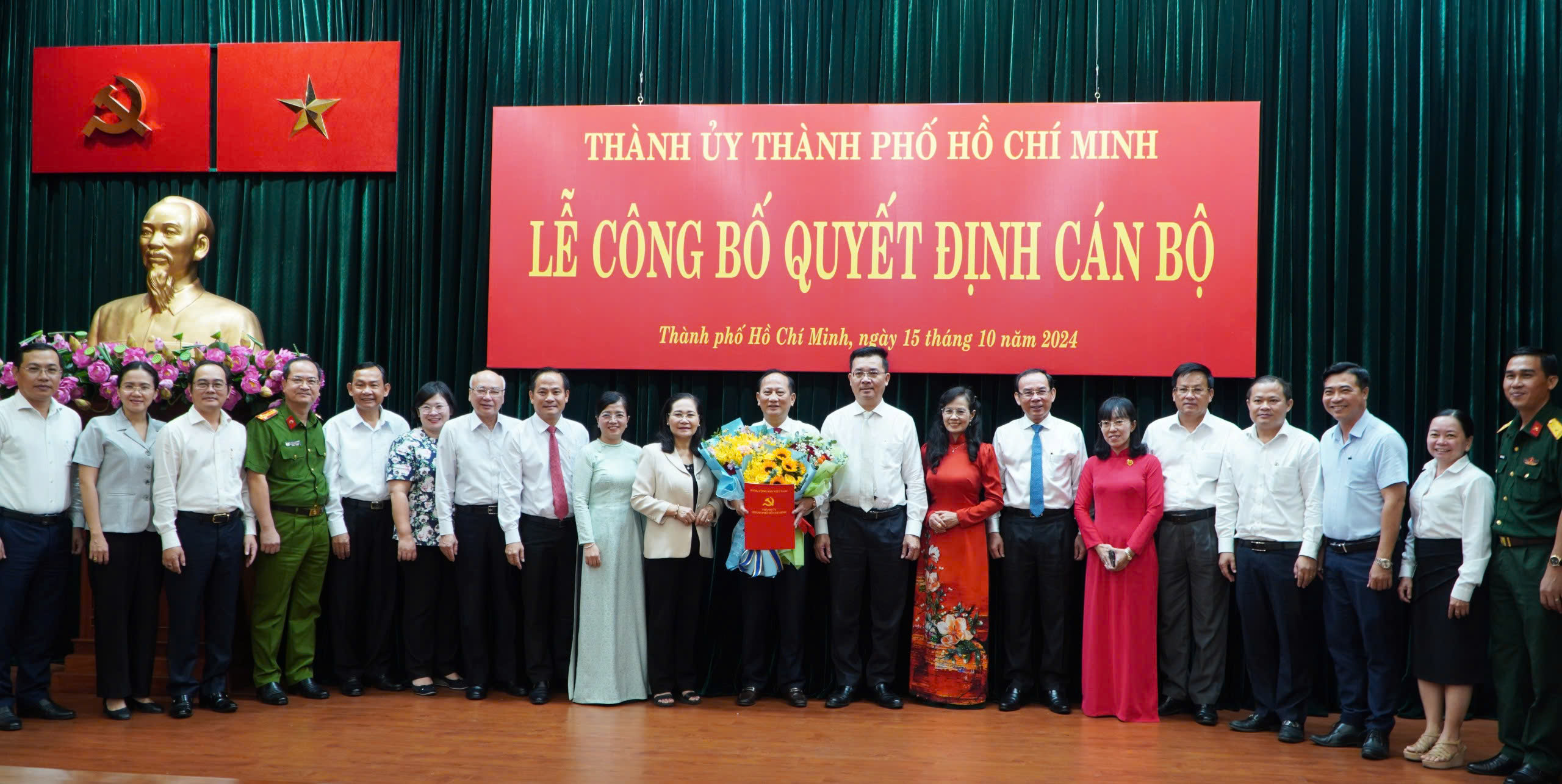 Ông Trần Văn Nam giữ chức Bí thư Đảng ủy Khối Dân - Chính - Đảng TP HCM- Ảnh 3.