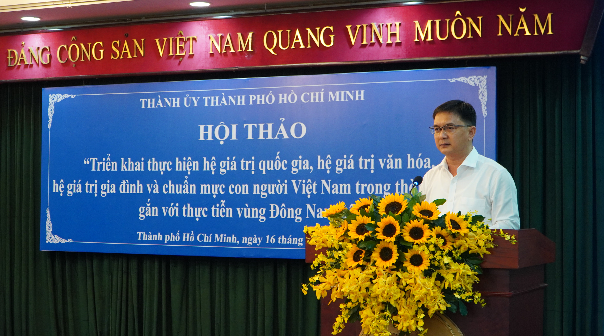 Ho&agrave;n thiện hệ gi&aacute; trị văn h&oacute;a, hệ gi&aacute; trị gia đ&igrave;nh, chuẩn mực đạo đức con người Việt Nam- Ảnh 3.
