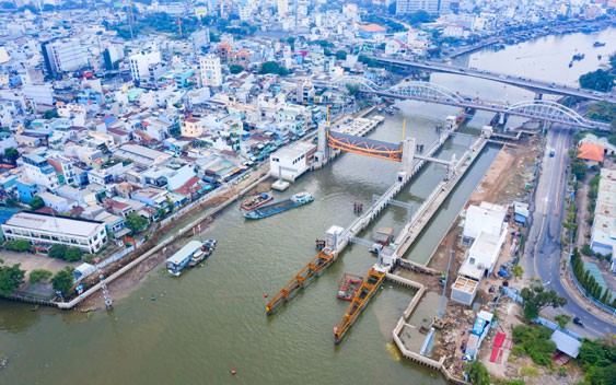 TP HCM quyết liệt nhưng giải ng&acirc;n đầu tư c&ocirc;ng chỉ 21%, v&igrave; sao?