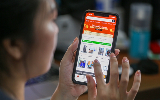 Thương mại điện tử bước vào cuộc chiến mới