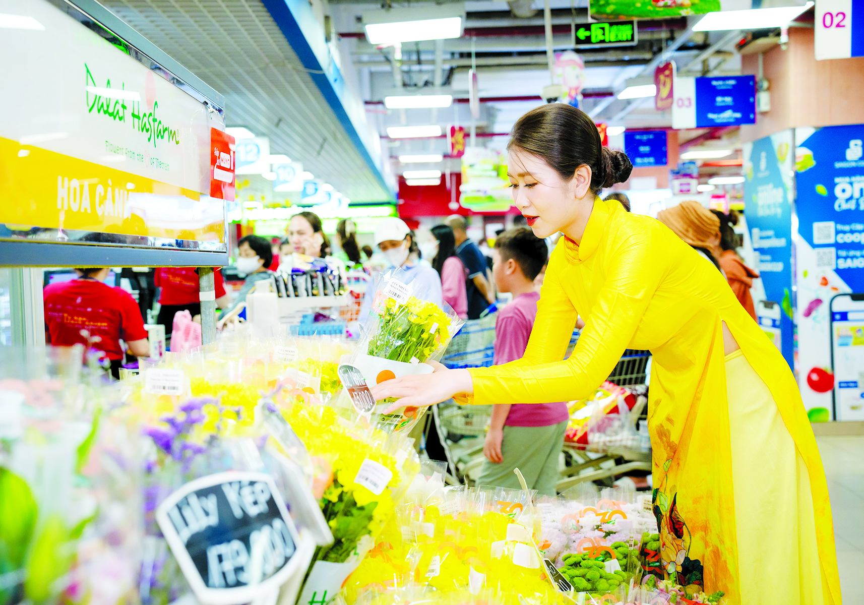 Hoa tươi l&agrave; mặt h&agrave;ng được nhiều kh&aacute;ch h&agrave;ng lựa chọn