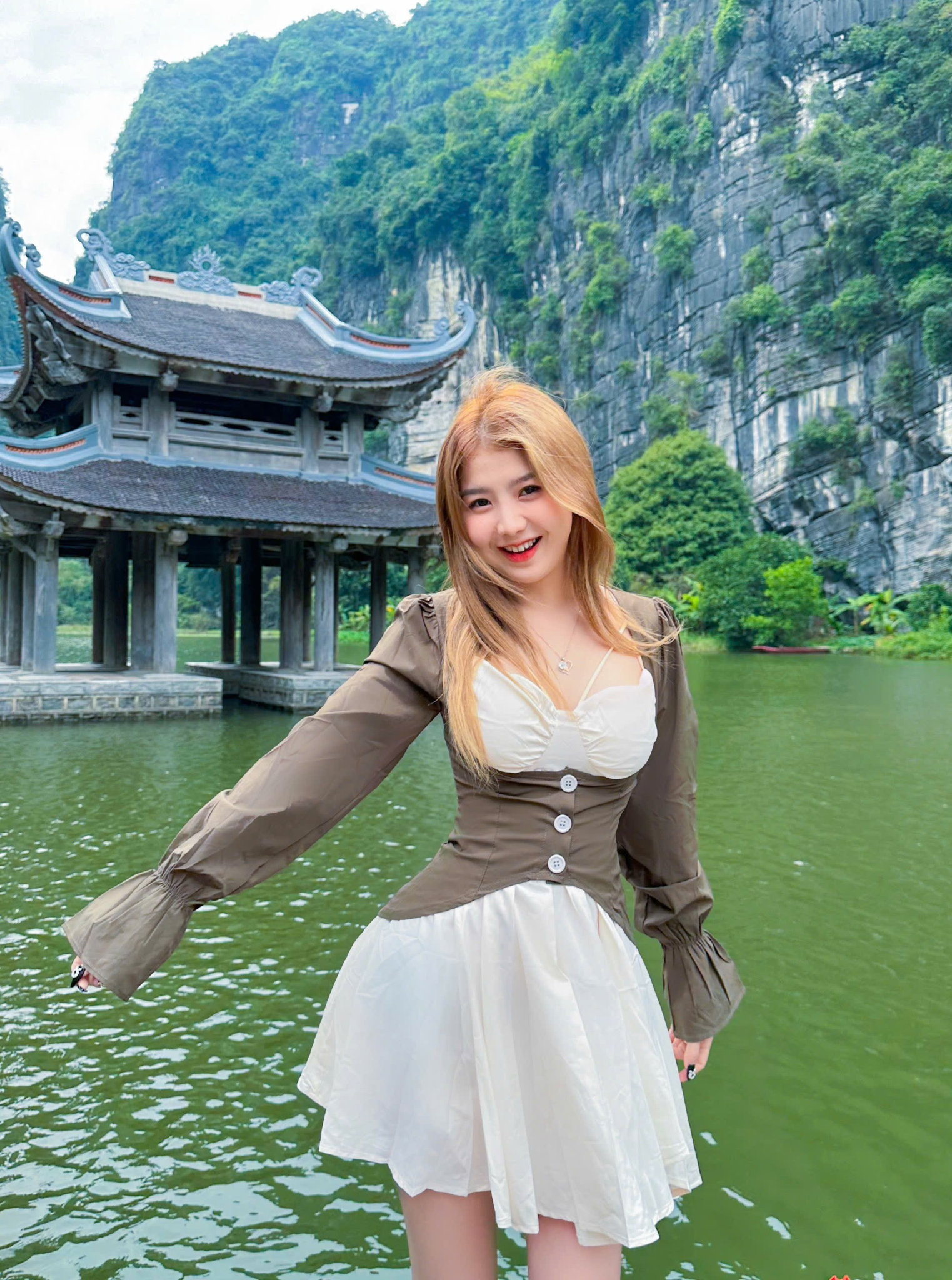 Khám phá Việt Nam và những hành trình đầy kỷ niệm của Hải Hà- Ảnh 5.