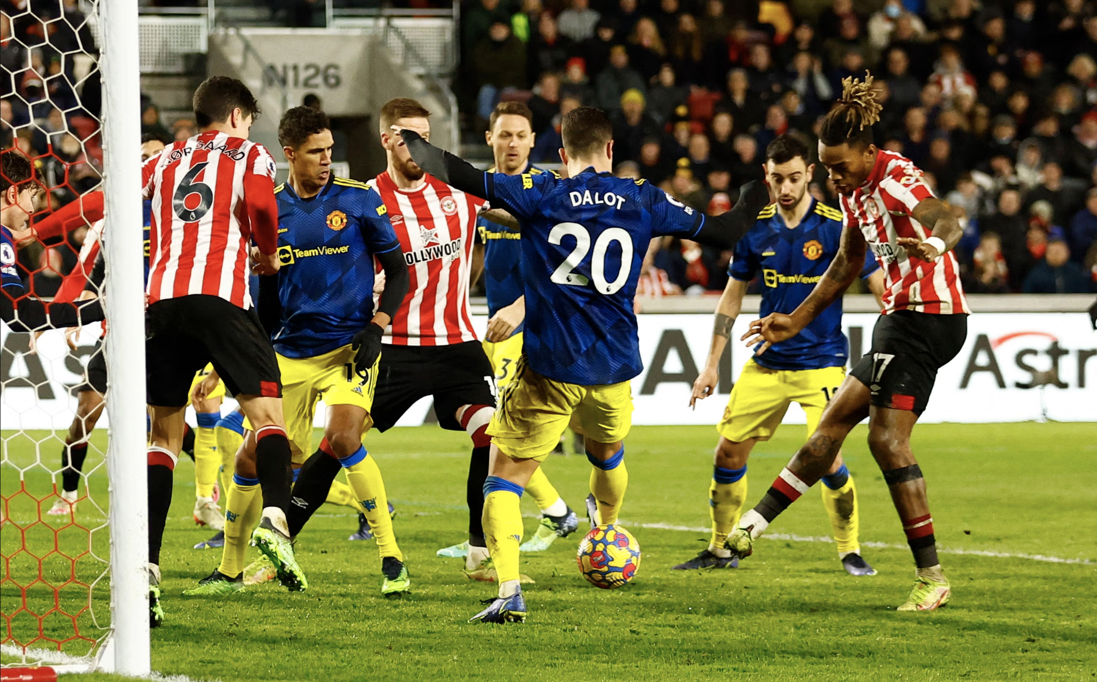 Zidane b&iacute; mật đ&agrave;m ph&aacute;n với Man United, Ten Hag đếm từng ng&agrave;y ra đi- Ảnh 2.
