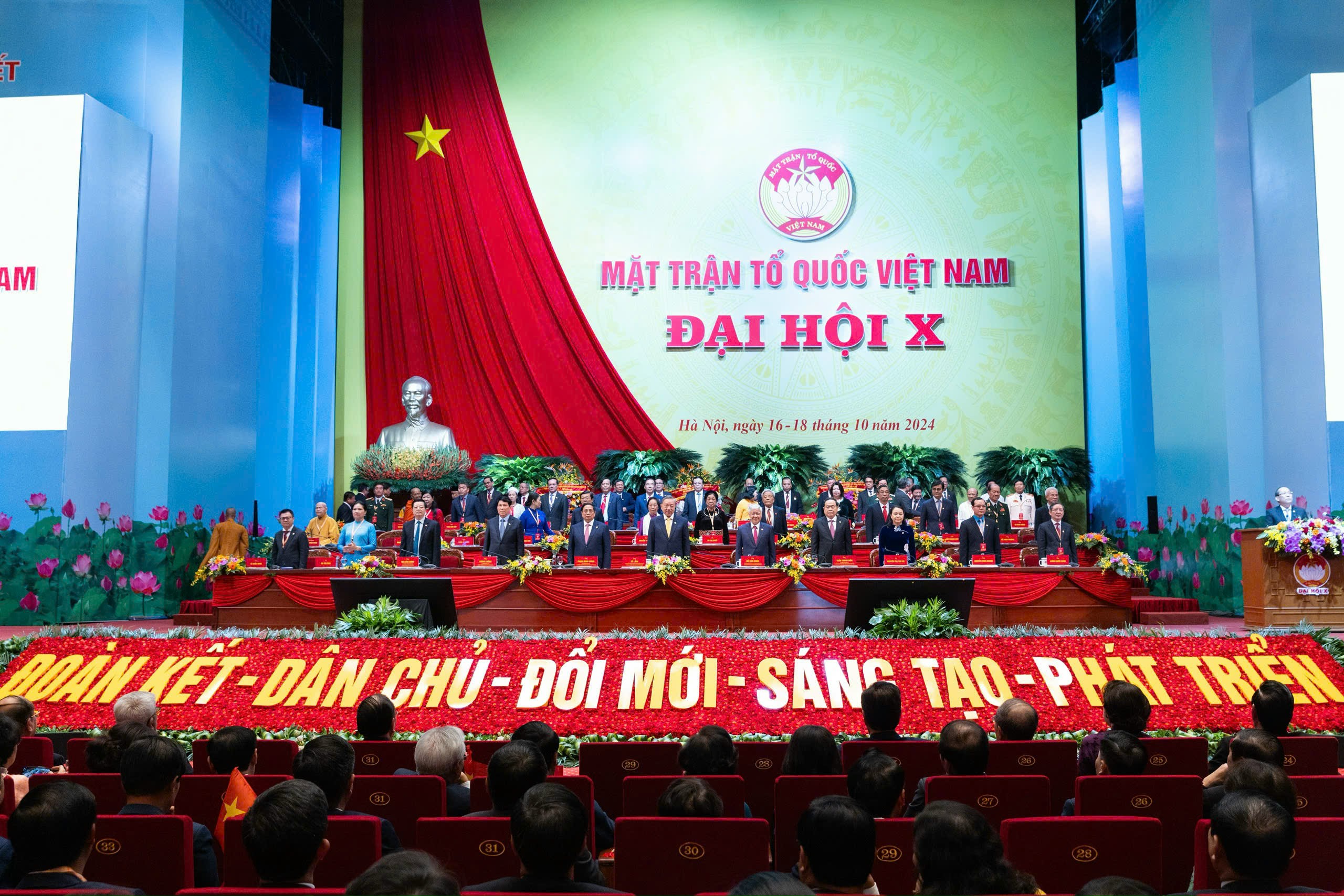 Tổng Bí thư, Chủ tịch nước Tô Lâm dự khai mạc Đại hội đại biểu toàn quốc MTTQ Việt Nam lần thứ X- Ảnh 1.